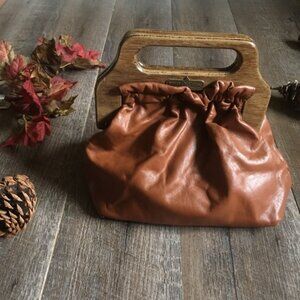 VTG Sienna Leather Wood Handle Purse BANNER HOUSE